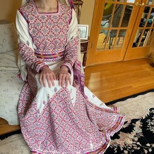 Palestinian Henna Thob! NEVER WORN/BRAND NEW!